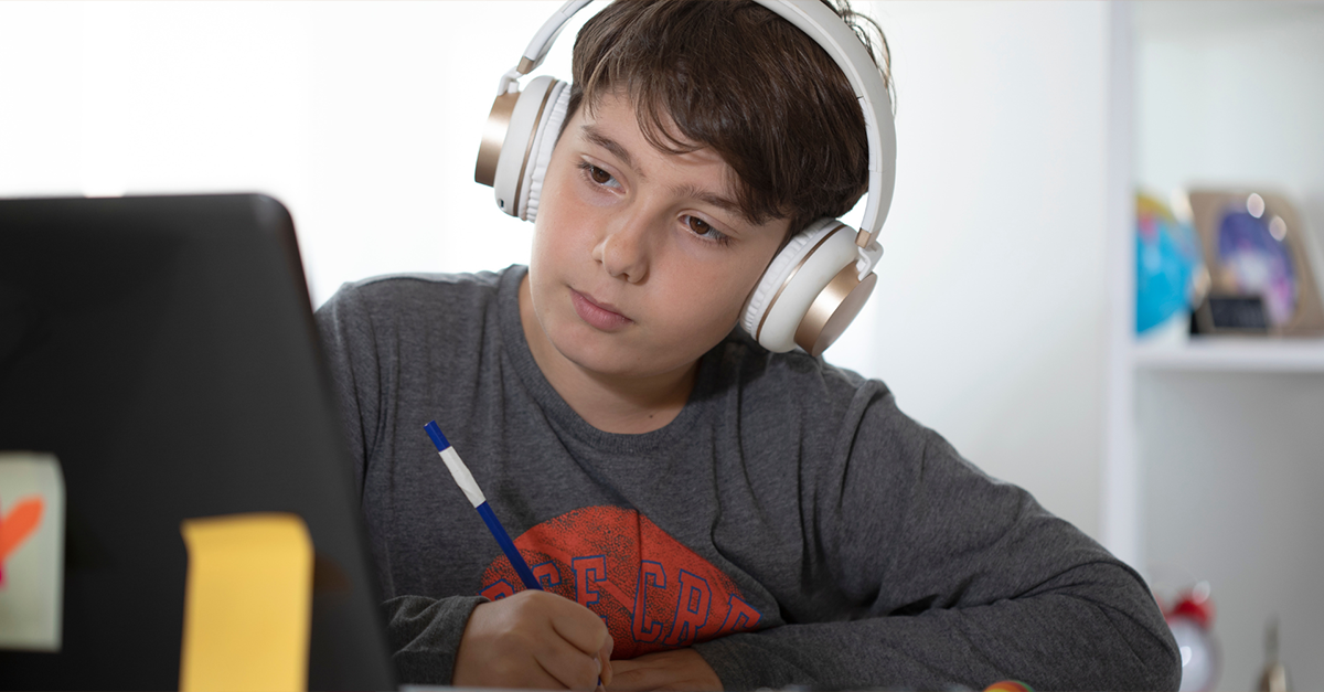 Why Catholic Homeschoolers Should Consider Online Learning